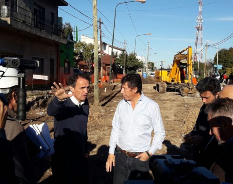 Katopodis y Posse supervisaron obras en el límite de ambas jurisdicciones